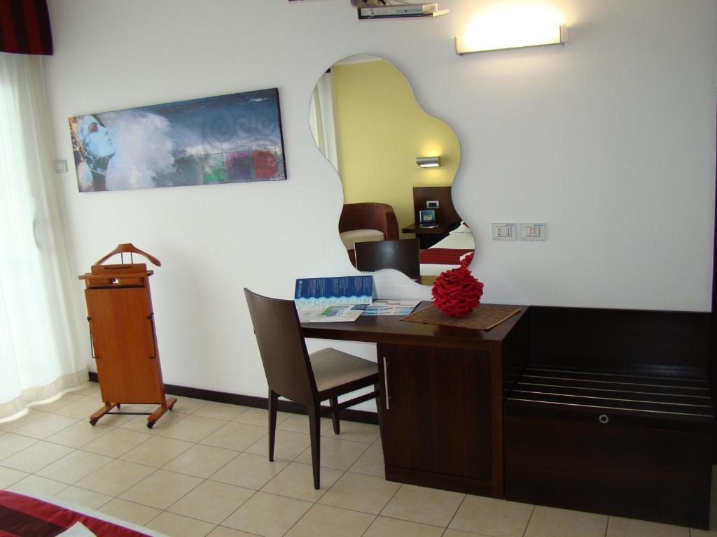 Seapark Spa Resort Джулианова Екстериор снимка
