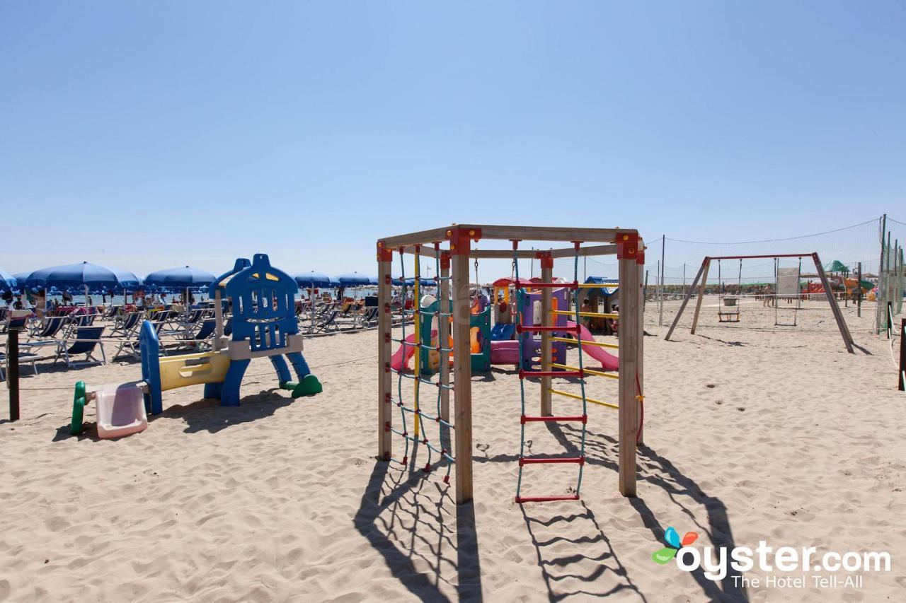 Seapark Spa Resort Джулианова Стая снимка