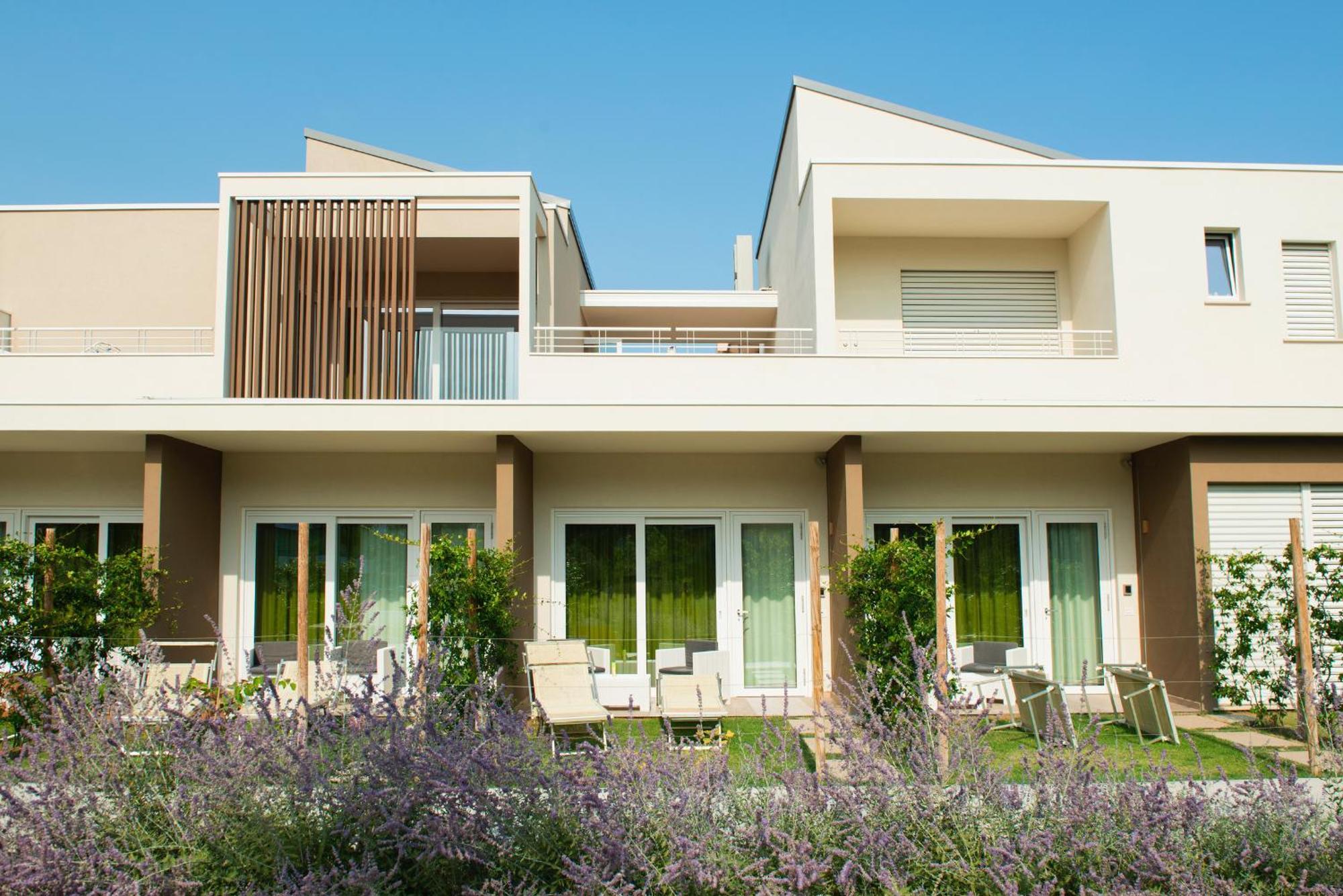 Seapark Spa Resort Джулианова Екстериор снимка