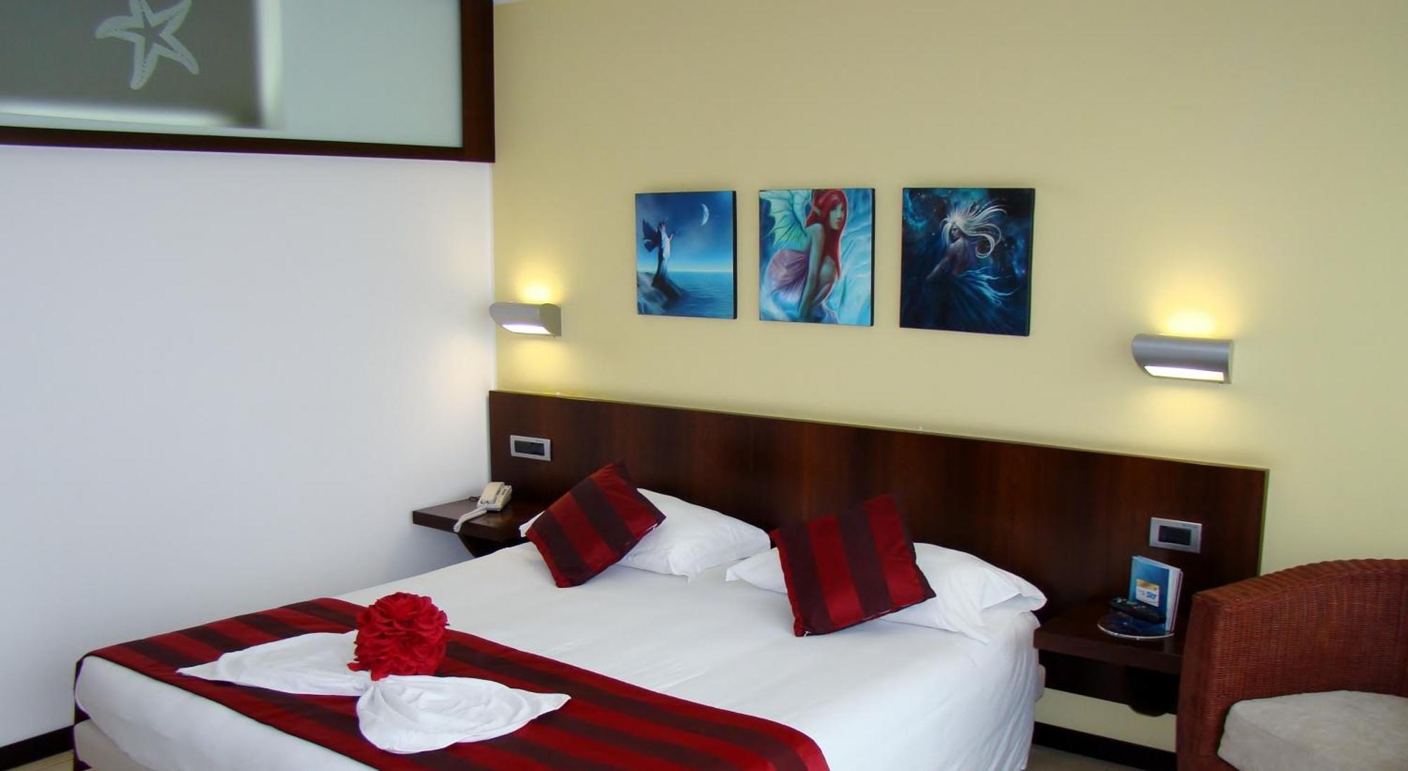 Seapark Spa Resort Джулианова Екстериор снимка
